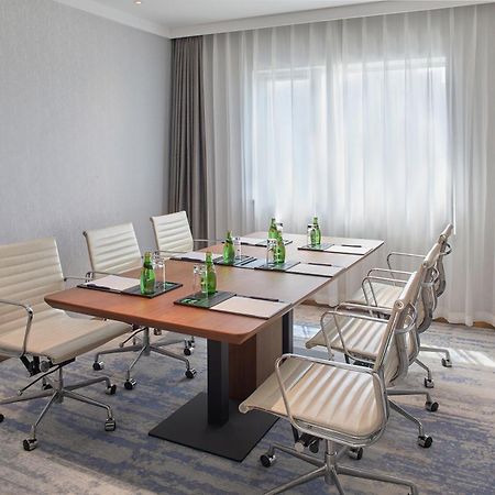 Park Plaza Beijing Science Park Hotel Bagian luar foto