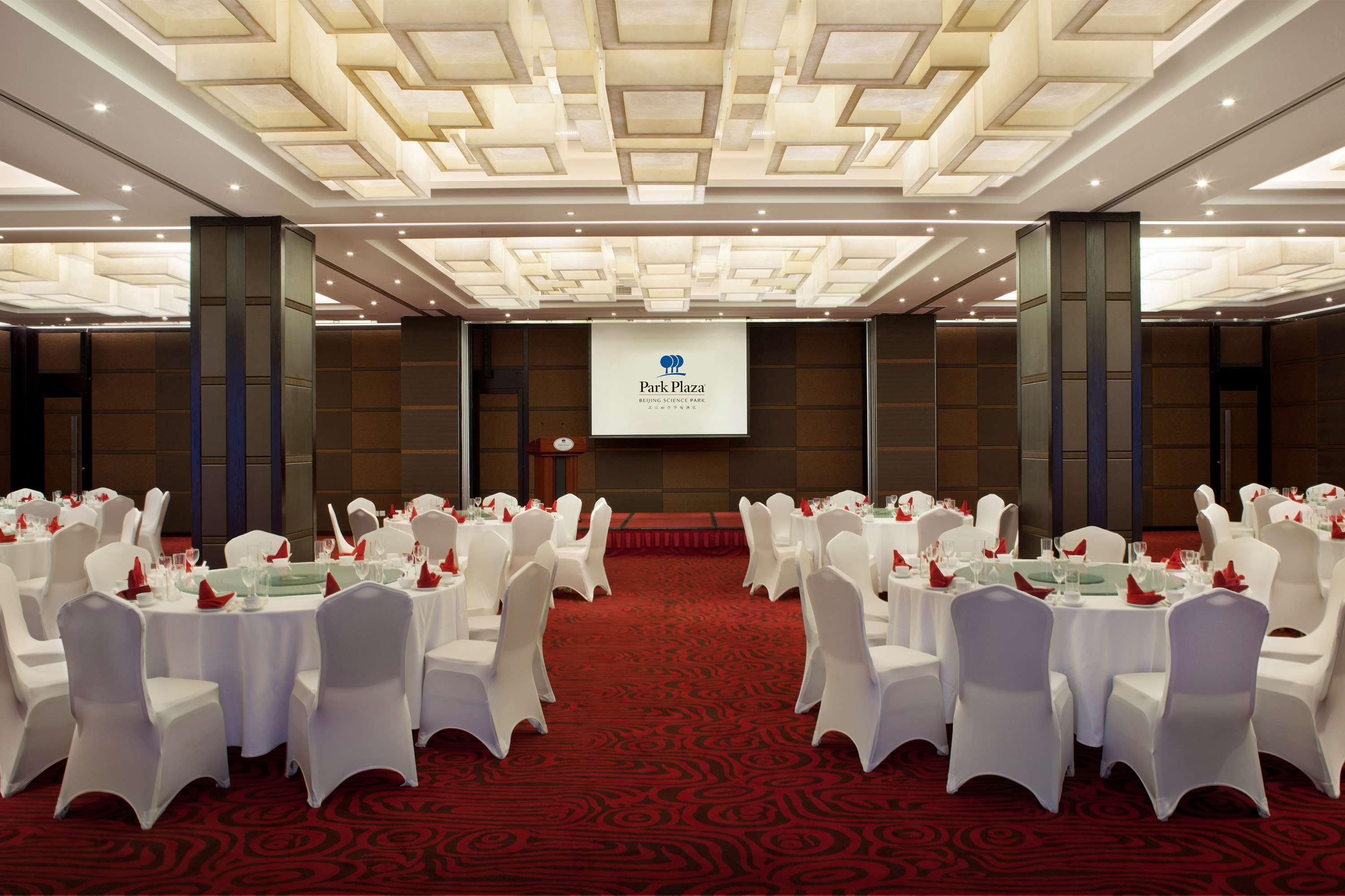 Park Plaza Beijing Science Park Hotel Bagian luar foto
